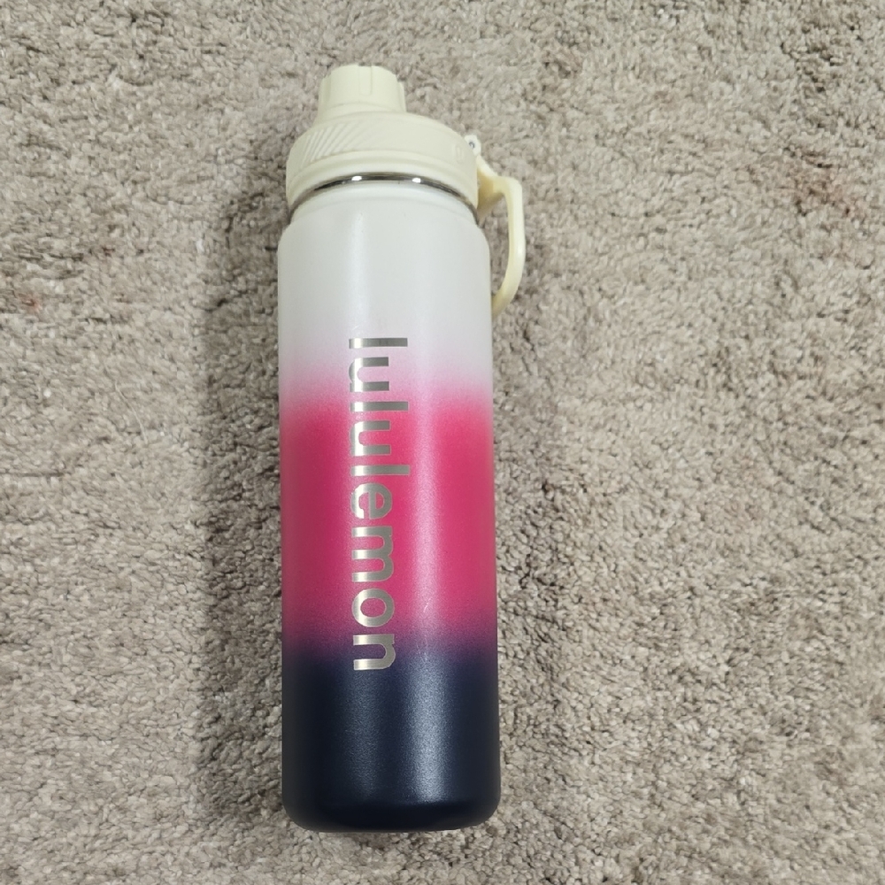 Lululemon Ombre Water Bottle 32oz - Picture 3 of 5